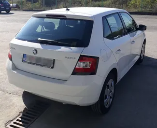 Motore Benzina da 1,0L di Skoda Fabia 2019 per il noleggio a Tivat.