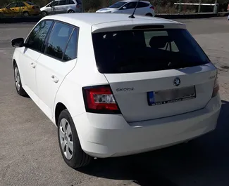 Noleggio Skoda Fabia. Auto Economica per il noleggio in Montenegro ✓ Cauzione di Deposito di 300 EUR ✓ Opzioni assicurative RCT, CDW, SCDW, FDW, Furto, All'estero.