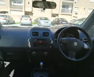 Suzuki SX4 2017 disponibile per il noleggio a Limassol, con limite di chilometraggio di illimitato.