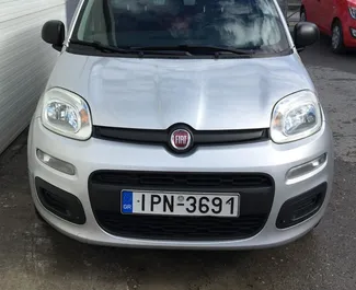Vista frontale di un noleggio Fiat Panda a Creta, Grecia ✓ Auto #1254. ✓ Cambio Manuale TM ✓ 0 recensioni.