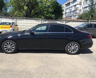 Noleggio auto Mercedes-Benz E200 #1399 Automatico all'aeroporto di Simferopol, dotata di motore 2,0L ➤ Da Vyacheslav in Crimea.