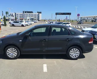 Noleggio auto Volkswagen Polo Sedan #1403 Automatico all'aeroporto di Simferopol, dotata di motore 1,6L ➤ Da Vyacheslav in Crimea.