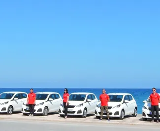 Noleggio auto Peugeot 108 2019 in Grecia, con carburante Benzina e 68 cavalli di potenza ➤ A partire da 50 EUR al giorno.