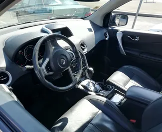 Noleggio Renault Koleos. Auto Comfort, Crossover per il noleggio in Bulgaria ✓ Cauzione di Deposito di 150 EUR ✓ Opzioni assicurative RCT, CDW, FDW, Furto, Giovane.