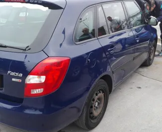 Noleggio auto Skoda Fabia Combi 2012 in Bulgaria, con carburante Benzina e 90 cavalli di potenza ➤ A partire da 16 EUR al giorno.