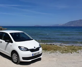 Vista frontale di un noleggio Skoda Citigo a Creta, Grecia ✓ Auto #1759. ✓ Cambio Automatico TM ✓ 0 recensioni.