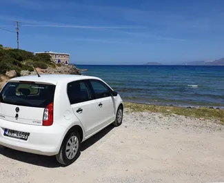 Noleggio Skoda Citigo. Auto Economica per il noleggio in Grecia ✓ Cauzione di Senza deposito ✓ Opzioni assicurative RCT, FDW, Passeggeri, Furto.