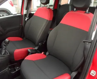 Noleggio Fiat Panda. Auto Economica, Comfort, Monovolume per il noleggio in Grecia ✓ Cauzione di Senza deposito ✓ Opzioni assicurative RCT, FDW, Passeggeri, Furto.