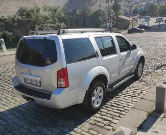 Noleggio auto Nissan Pathfinder #1315 Automatico a Tbilisi, dotata di motore 4,0L ➤ Da Tamaz in Georgia.