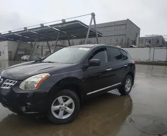 Noleggio auto Nissan Rogue 2012 in Georgia, con carburante Benzina e 180 cavalli di potenza ➤ A partire da 124 GEL al giorno.