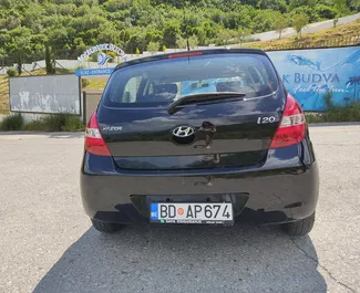 Noleggio Hyundai i20. Auto Economica, Comfort per il noleggio in Montenegro ✓ Cauzione di Deposito di 100 EUR ✓ Opzioni assicurative RCT, CDW, SCDW, Passeggeri, All'estero.