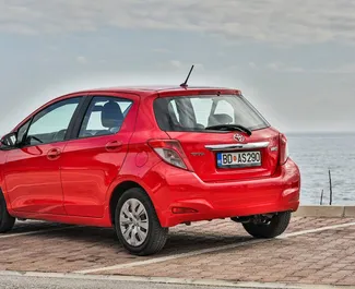 Noleggio auto Toyota Yaris 2013 in Montenegro, con carburante Benzina e 80 cavalli di potenza ➤ A partire da 20 EUR al giorno.