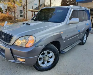 Vista frontale di un noleggio Hyundai Terracan a Kutaisi, Georgia ✓ Auto #2071. ✓ Cambio Automatico TM ✓ 1 recensioni.