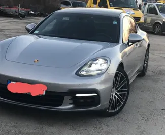 Noleggio Porsche Panamera. Auto Premium, Lusso per il noleggio in Montenegro ✓ Cauzione di Senza deposito ✓ Opzioni assicurative RCT, CDW, SCDW, Passeggeri, Furto, All'estero.