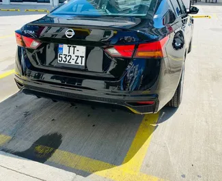 Noleggio auto Nissan Altima 2020 in Georgia, con carburante Benzina e 150 cavalli di potenza ➤ A partire da 160 GEL al giorno.