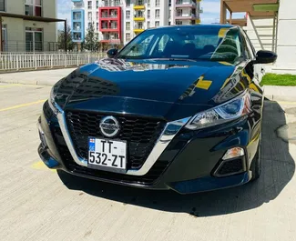 Noleggio Nissan Altima. Auto Comfort, Premium per il noleggio in Georgia ✓ Cauzione di Deposito di 1300 GEL ✓ Opzioni assicurative RCT, CDW, SCDW, Furto.