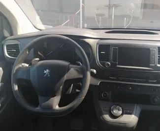 Noleggio auto Peugeot Expert Traveller 2020 in Turchia, con carburante Diesel e 160 cavalli di potenza ➤ A partire da 200 USD al giorno.