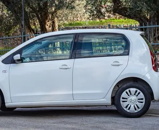 Noleggio auto Volkswagen Up 2015 in Montenegro, con carburante Benzina e 73 cavalli di potenza ➤ A partire da 28 EUR al giorno.