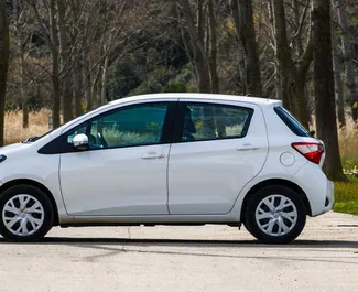 Noleggio auto Toyota Yaris 2018 in Montenegro, con carburante Benzina e 110 cavalli di potenza ➤ A partire da 43 EUR al giorno.