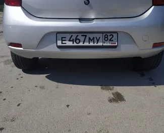 Motore Benzina da 1,6L di Renault Sandero 2015 per il noleggio a Simferopol.