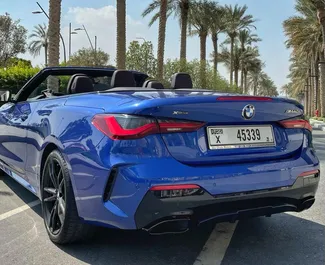 Noleggio auto BMW M440i Cabrio 2021 negli Emirati Arabi Uniti, con carburante Benzina e 382 cavalli di potenza ➤ A partire da 852 AED al giorno.