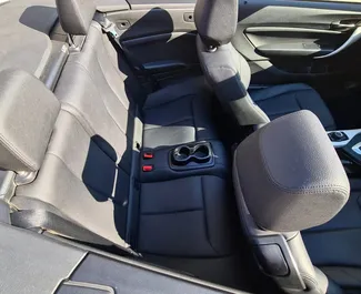 Noleggio BMW 218i Cabrio. Auto Comfort, Premium, Cabrio per il noleggio a Cipro ✓ Cauzione di Deposito di 1000 EUR ✓ Opzioni assicurative RCT, CDW, SCDW, FDW, Furto, Giovane.