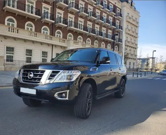 Vista frontale di un noleggio Nissan Patrol a Baku, Azerbaigian ✓ Auto #3549. ✓ Cambio Automatico TM ✓ 0 recensioni.