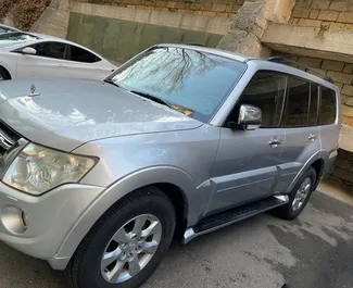 Noleggio Mitsubishi Pajero. Auto Comfort, SUV per il noleggio in Azerbaigian ✓ Cauzione di Deposito di 400 AZN ✓ Opzioni assicurative RCT, CDW.