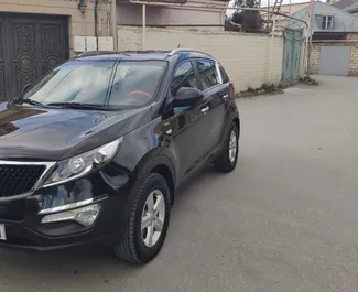 Vista frontale di un noleggio Kia Sportage a Baku, Azerbaigian ✓ Auto #3515. ✓ Cambio Automatico TM ✓ 0 recensioni.