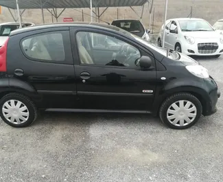 Noleggio auto Peugeot 107 2012 in Bulgaria, con carburante Benzina e 68 cavalli di potenza ➤ A partire da 14 EUR al giorno.