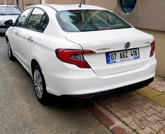 Noleggio auto Fiat Egea 2017 in Turchia, con carburante Diesel e 110 cavalli di potenza ➤ A partire da 28 USD al giorno.