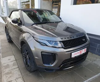 Vista frontale di un noleggio Land Rover Range Rover Evoque Cabrio a Limassol, Cipro ✓ Auto #3980. ✓ Cambio Automatico TM ✓ 0 recensioni.