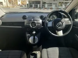 Motore Benzina da 1,4L di Mazda Demio 2014 per il noleggio a Larnaca.