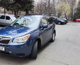 Vista frontale di un noleggio Subaru Forester a Tbilisi, Georgia ✓ Auto #4080. ✓ Cambio Automatico TM ✓ 1 recensioni.