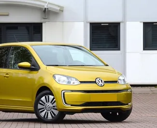 Noleggio auto Volkswagen Up! 2021 in Grecia, con carburante Benzina e 60 cavalli di potenza ➤ A partire da 19 EUR al giorno.