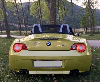 Noleggio auto BMW Z4 2010 in Montenegro, con carburante Benzina e 265 cavalli di potenza ➤ A partire da 85 EUR al giorno.