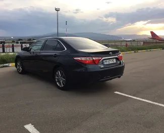 Noleggio Toyota Camry. Auto Comfort, Premium per il noleggio in Georgia ✓ Cauzione di Senza deposito ✓ Opzioni assicurative RCT, FDW, Passeggeri, Furto.