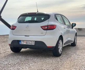 Noleggio Renault Clio 4. Auto Economica per il noleggio in Montenegro ✓ Cauzione di Senza deposito ✓ Opzioni assicurative RCT, CDW, SCDW, Passeggeri, Furto, All'estero.