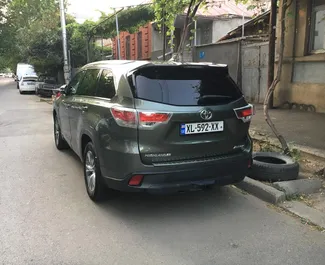 Noleggio auto Toyota Highlander 2015 in Georgia, con carburante Benzina e 185 cavalli di potenza ➤ A partire da 200 GEL al giorno.