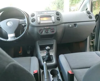 Noleggio auto Volkswagen Golf Plus 2009 in Albania, con carburante Diesel e 175 cavalli di potenza ➤ A partire da 22 EUR al giorno.