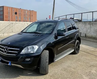 Noleggio auto Mercedes-Benz ML320 #4593 Automatico a Tirana, dotata di motore 3,0L ➤ Da Xhesjan in Albania.