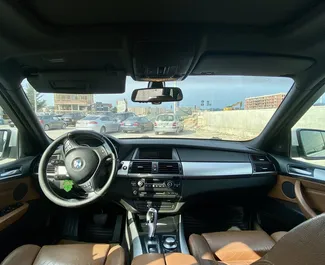 Noleggio auto BMW X5 2010 in Albania, con carburante Diesel e 280 cavalli di potenza ➤ A partire da 71 EUR al giorno.