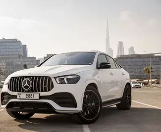 Vista frontale di un noleggio Mercedes-Benz GLE Coupe a Dubai, Emirati Arabi Uniti ✓ Auto #4931. ✓ Cambio Automatico TM ✓ 0 recensioni.