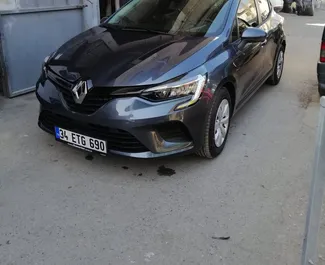 Noleggio auto Renault Clio 5 2021 in Turchia, con carburante Benzina e 90 cavalli di potenza ➤ A partire da 30 USD al giorno.