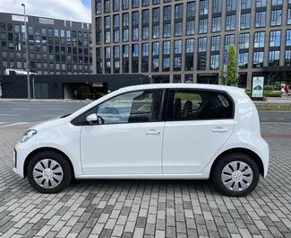 Noleggio auto Volkswagen Up #4890 Automatico a Praga, dotata di motore 1,0L ➤ Da Alexandr in Cechia.