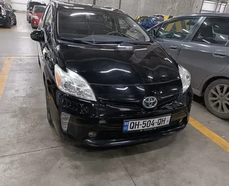 Noleggio auto Toyota Prius #5390 Automatico a Tbilisi, dotata di motore 1,8L ➤ Da Grigol in Georgia.