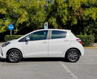 Noleggio auto Toyota Yaris 2019 in Grecia, con carburante Benzina e 72 cavalli di potenza ➤ A partire da 19 EUR al giorno.