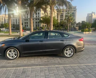 Noleggio auto Ford Fusion Sedan #4866 Automatico a Dubai, dotata di motore 2,5L ➤ Da Ahme negli Emirati Arabi Uniti.