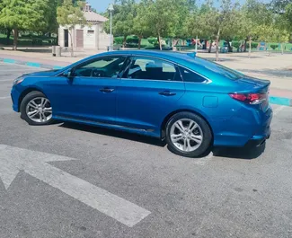 Motore Benzina da L di Hyundai Sonata 2019 per il noleggio ad Abu Dhabi.