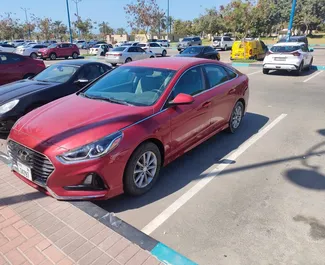 Noleggio auto Hyundai Sonata 2019 negli Emirati Arabi Uniti, con carburante Benzina e  cavalli di potenza ➤ A partire da 126 AED al giorno.